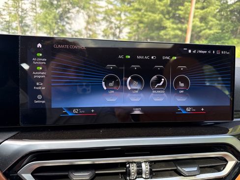 Used 2023 BMW i4 eDrive35 w/ Premium Package RWD image 23