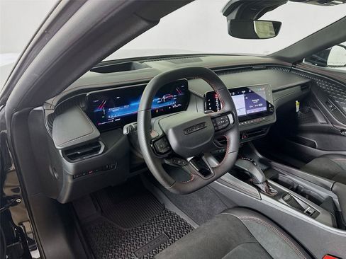 New 2026 Dodge Charger R/T AWD/4WD image 25