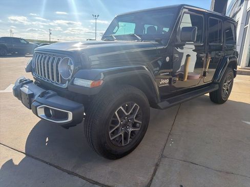 Used 2024 Jeep Wrangler Sahara w/ Technology Group image 6