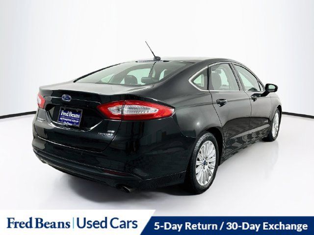 Used 2015 Ford Fusion SE w/ Equipment Group 502A FWD image 8