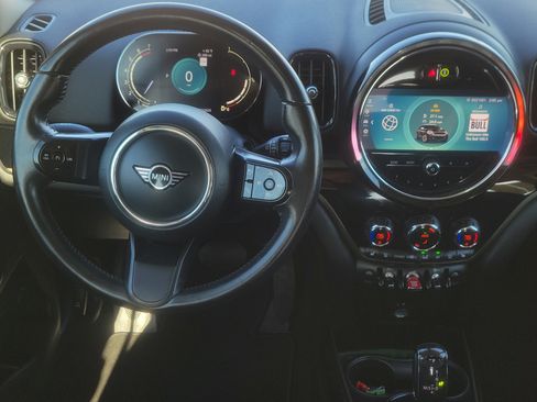 Used 2022 MINI Cooper Countryman image 12