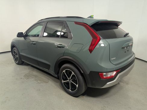 New 2026 Kia Niro EX image 5