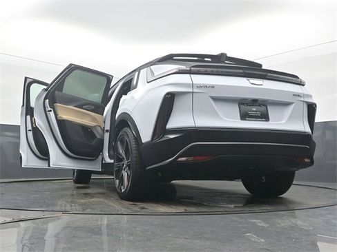 New 2026 Cadillac Lyriq Signature Sport image 60