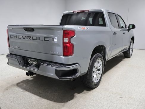 Used 2024 Chevrolet Silverado 1500 Custom AWD/4WD image 2