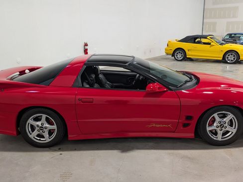 Used 2002 Pontiac Firebird Trans Am w/ SLP Firehawk Pkg RWD image 17