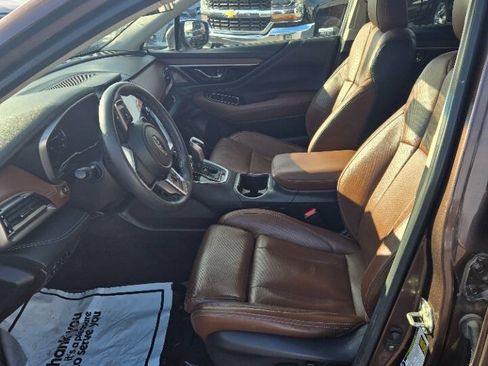 Used 2020 Subaru Outback Touring XT AWD/4WD image 13