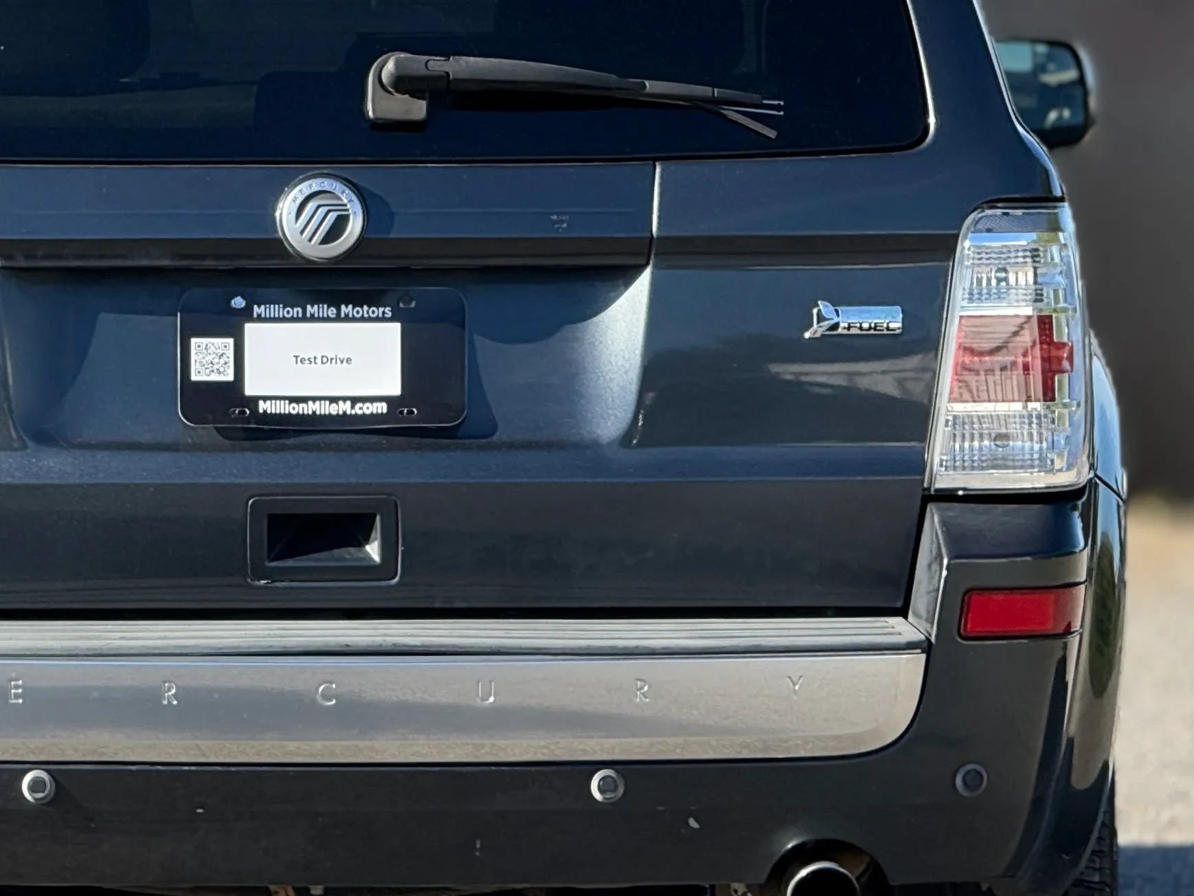 Used 2010 Mercury Mariner Premier FWD image 14