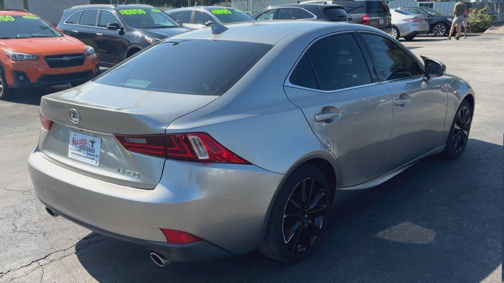 Used 2015 Lexus IS 250 RWD image 7
