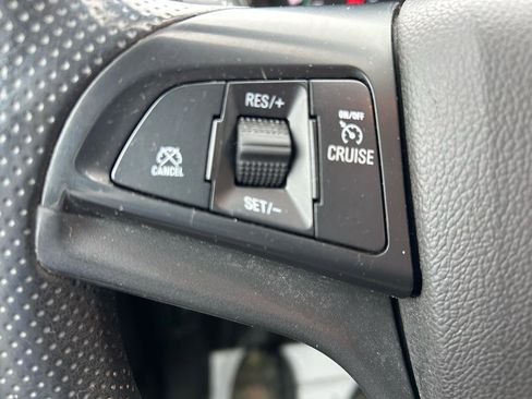 Used 2020 Chevrolet Trax LS w/ Tint and Cruise Package FWD image 18