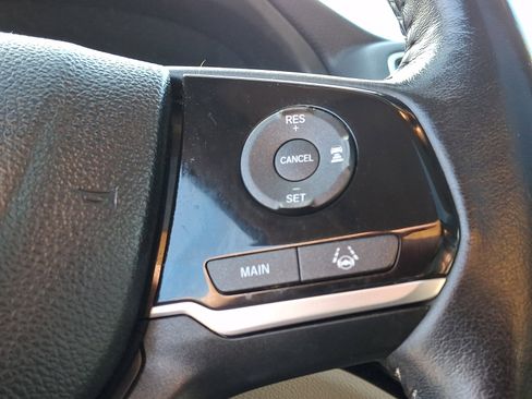 Used 2019 Honda Pilot Touring image 24