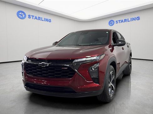 Certified 2024 Chevrolet Trax RS w/ Driver Confidence Package image 32