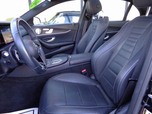 Used 2021 Mercedes-Benz E 450 4MATIC Sedan w/ Premium Package image 9