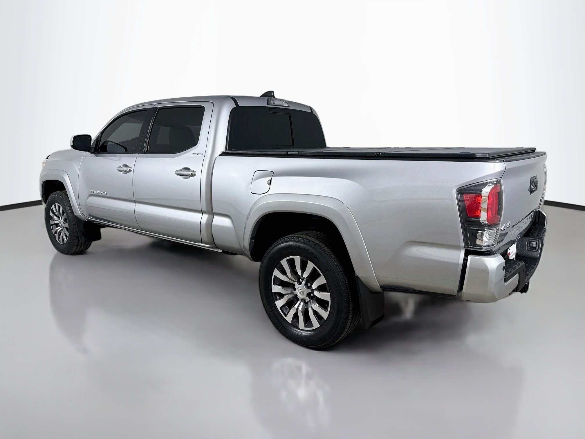 Certified 2021 Toyota Tacoma Limited AWD/4WD image 6