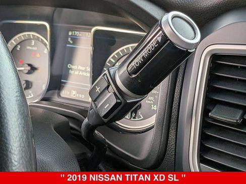Used 2019 Nissan Titan SL w/ Midnight Edition AWD/4WD image 28