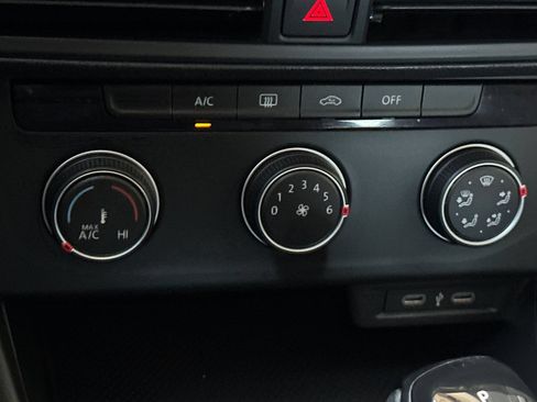 Used 2023 Volkswagen Jetta S FWD image 19
