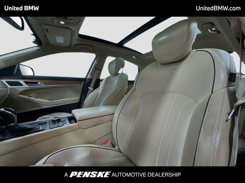 Used 2015 Hyundai Genesis 3.8 w/ Option Group 04 image 5