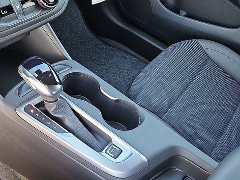 New 2026 Buick Envista Preferred image 20