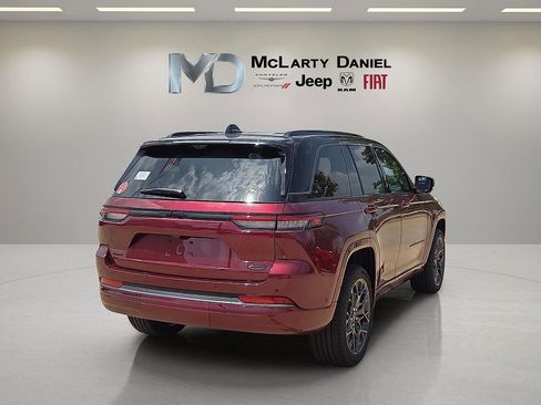New 2026 Jeep Grand Cherokee Summit AWD/4WD image 5