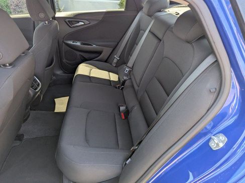 Used 2023 Chevrolet Malibu LT FWD image 25