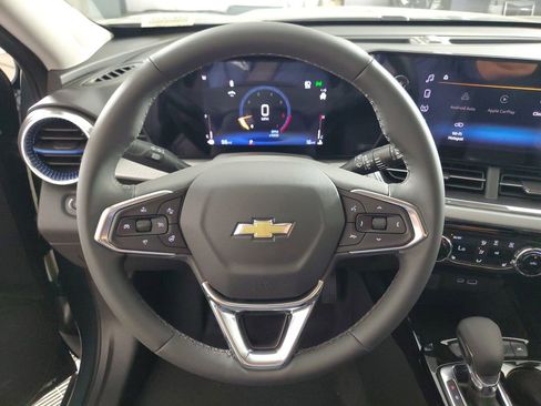 New 2026 Chevrolet Trax LT w/ Driver Confidence Package image 21