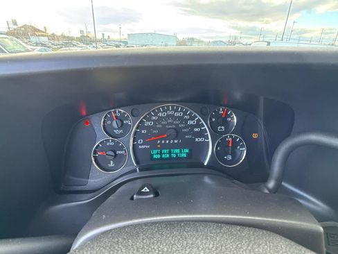 New 2024 GMC Savana 2500 Work Van w/ Driver Convenience Package image 15