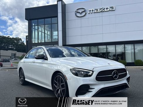 Used 2022 Mercedes-Benz E 450 4MATIC Sedan image 1