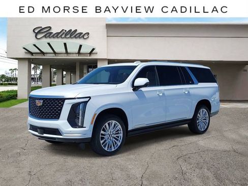 New 2026 Cadillac Escalade ESV Luxury AWD/4WD image 1