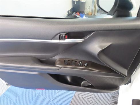 Used 2023 Toyota Camry LE FWD image 15
