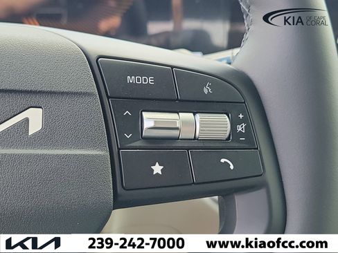New 2026 Kia Sportage EX FWD image 25