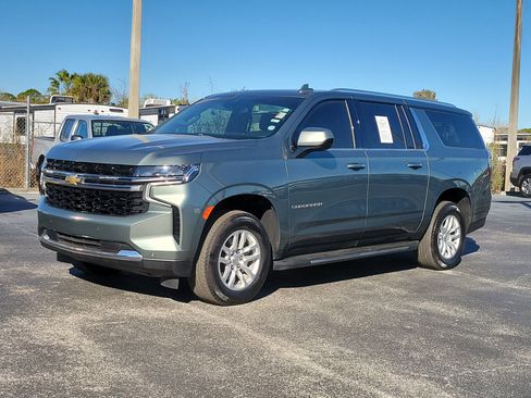 Used 2024 Chevrolet Suburban LS w/ Driver Alert Package image 3