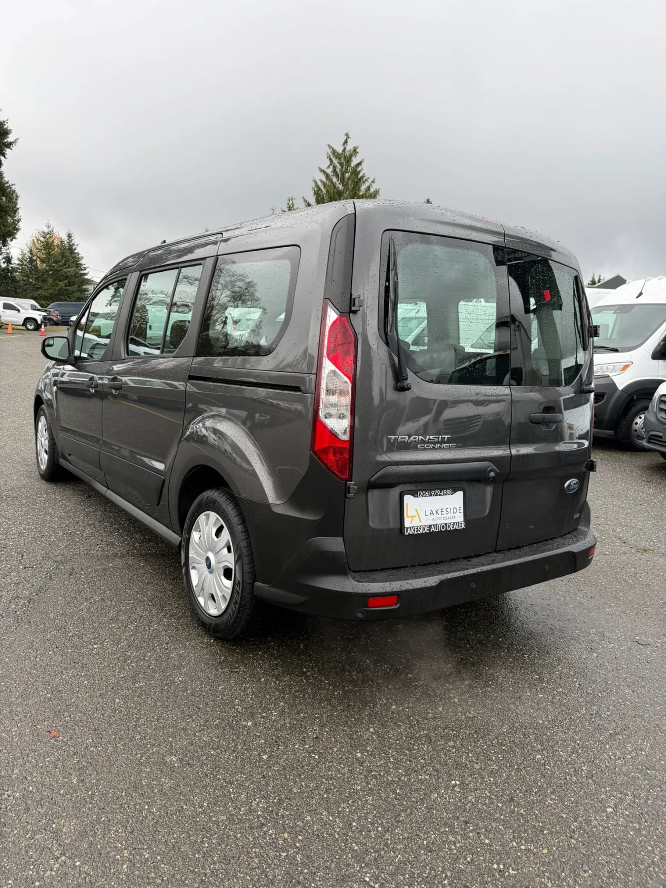 Used 2019 Ford Transit Connect XL FWD image 8