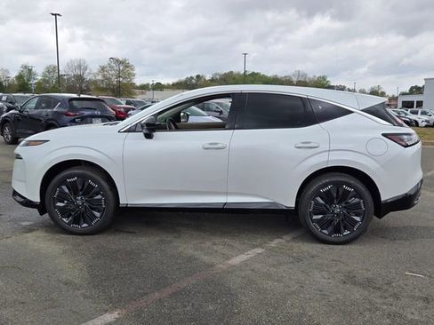 New 2026 Nissan Murano Platinum w/ Cargo Package AWD/4WD image 2