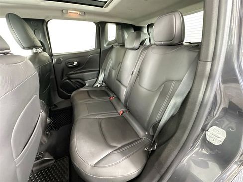 Used 2022 Jeep Renegade Limited w/ Sun, Sound & Wheels Group image 26