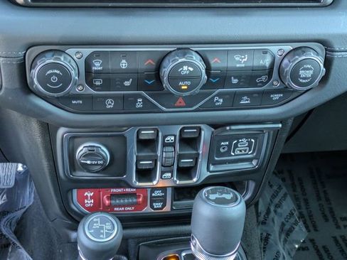 New 2026 Jeep Wrangler Unlimited Rubicon AWD/4WD image 21