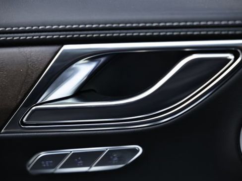 New 2026 Genesis GV80 2.5T Prestige image 16