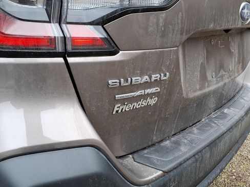 Used 2024 Subaru Outback Premium image 18