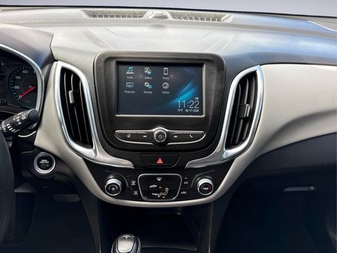 Used 2018 Chevrolet Equinox LS AWD/4WD image 15