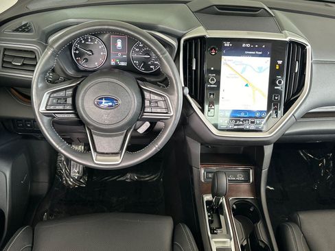 Used 2023 Subaru Ascent Touring AWD/4WD image 13