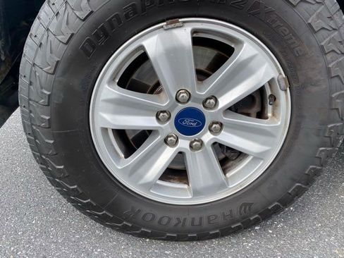 Used 2018 Ford F150 XL w/ Equipment Group 101A Mid AWD/4WD image 27