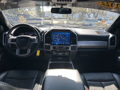 Used 2022 Ford F250 Lariat w/ Lariat Value Package image 29