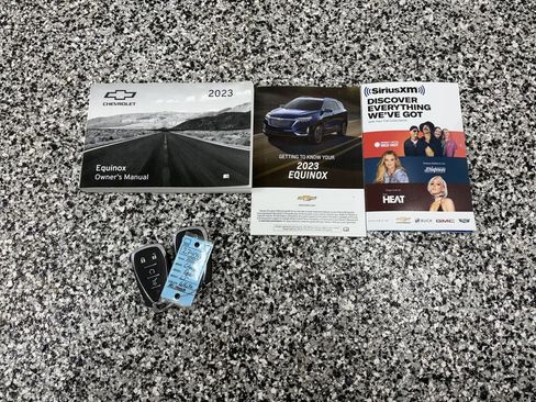 Used 2023 Chevrolet Equinox LT image 21