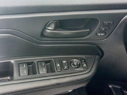 Used 2025 Honda Odyssey Sport-L image 15
