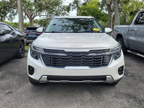 Used 2024 Kia Seltos S FWD image 2