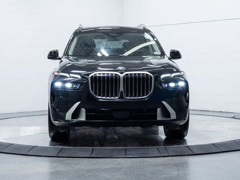 Certified 2024 BMW X7 xDrive40i image 5