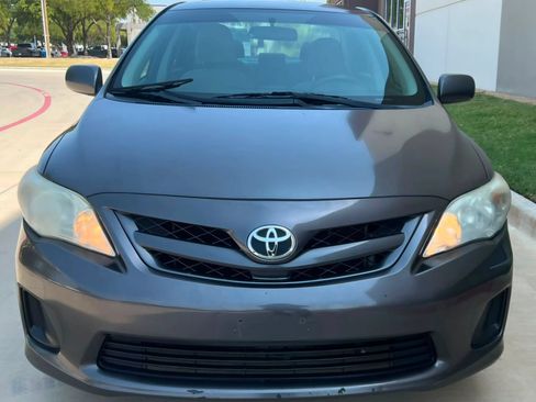 Used 2013 Toyota Corolla L FWD image 2