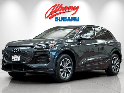 Used 2025 Audi Q6 e-tron Premium w/ Convenience Package AWD/4WD image 9
