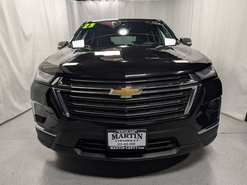 Certified 2023 Chevrolet Traverse LT w/ LT Premium Package AWD/4WD image 9