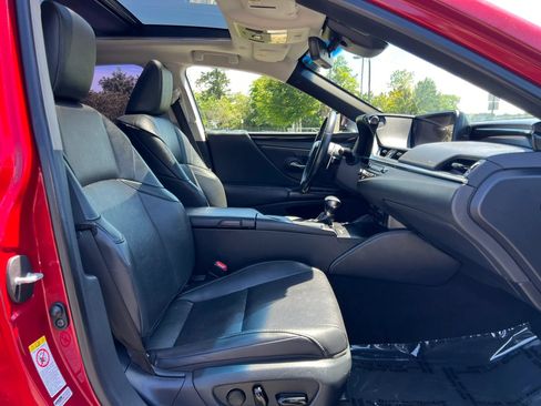 Used 2019 Lexus ES 350 w/ Premium Package FWD image 16