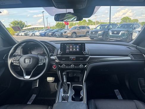 Used 2019 Honda Accord Sport image 21