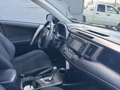 Used 2014 Toyota RAV4 XLE AWD/4WD image 25